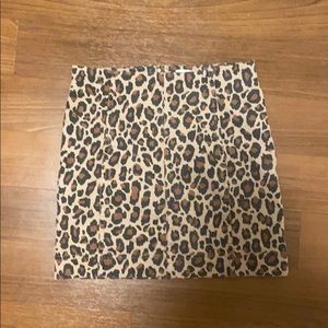 leopard print skirt!